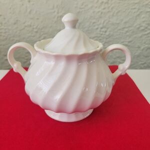 Vintage Sugar Bowl &Lid Covered Sugar Bowl Bone White China Cottagecore 4.5 In
